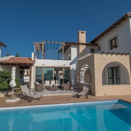 Villa Kymma Villas By The Sea *